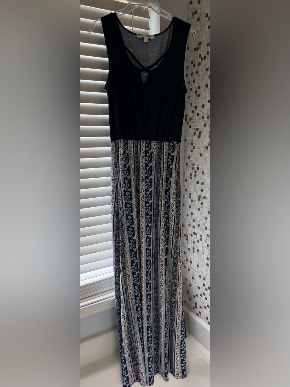 Sleeveless Navy & Patterned Maxi Dress - Elegant Everyday Wear